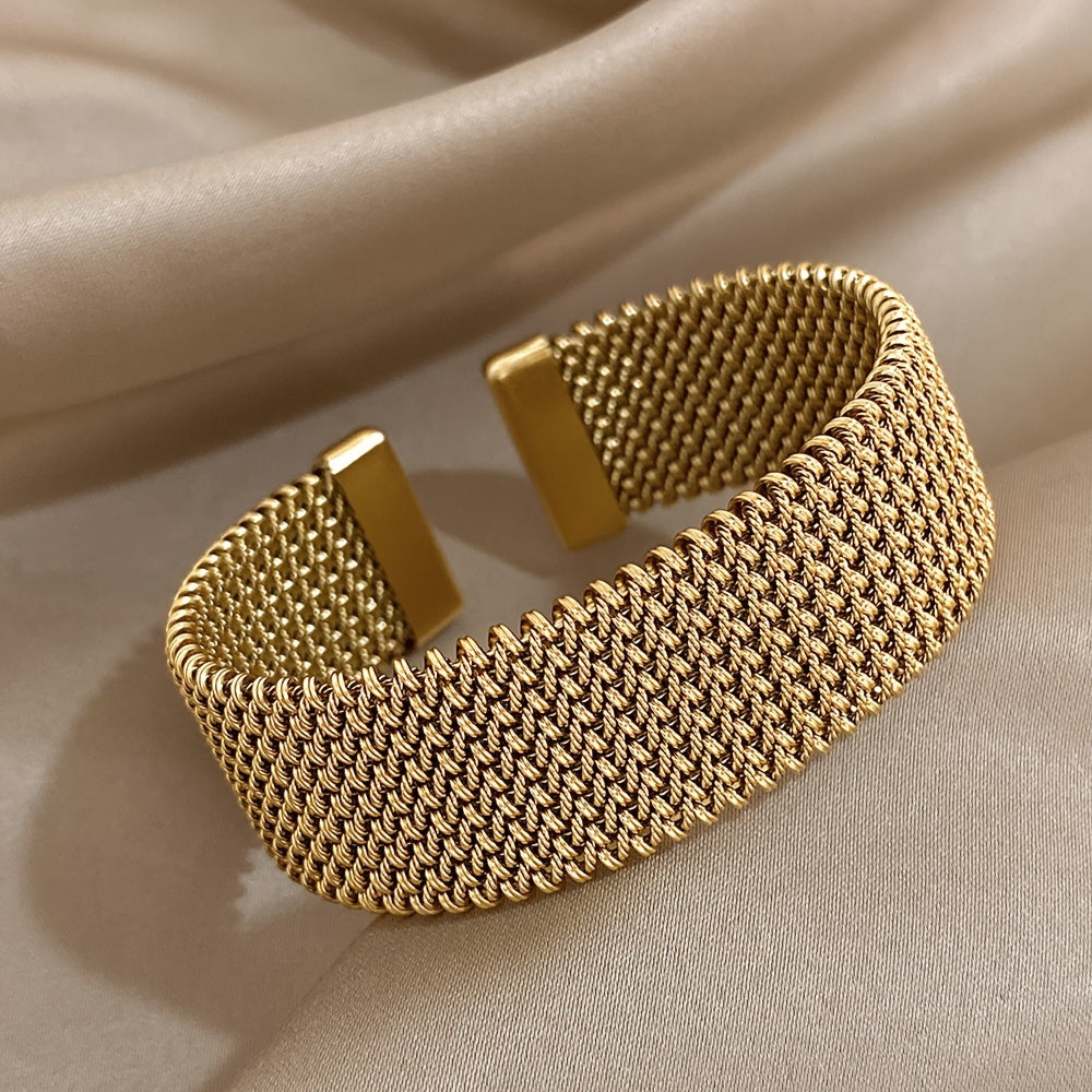 Raya – Armband aus Titanstahl mit graviertem Kabel