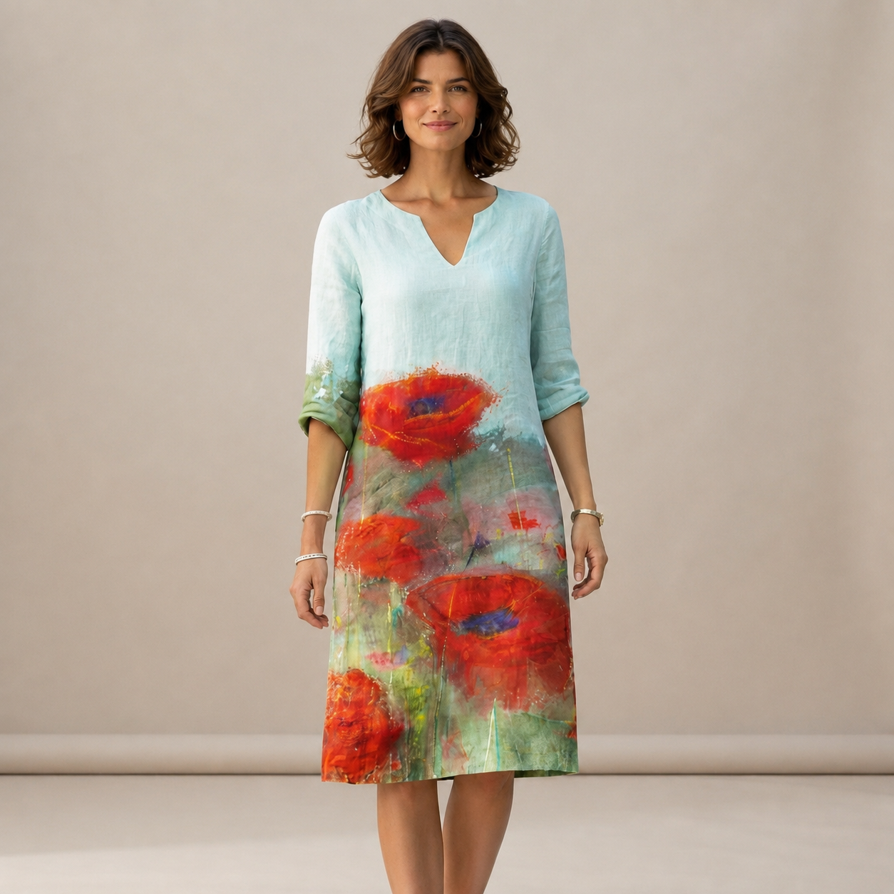 Ninna - Stilvolles und figurbetontes V-Ausschnitt-Kleid