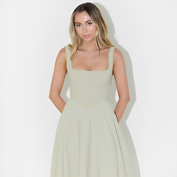 Fioren - Schickes Midikleid mit Rechteckigem Ausschnitt