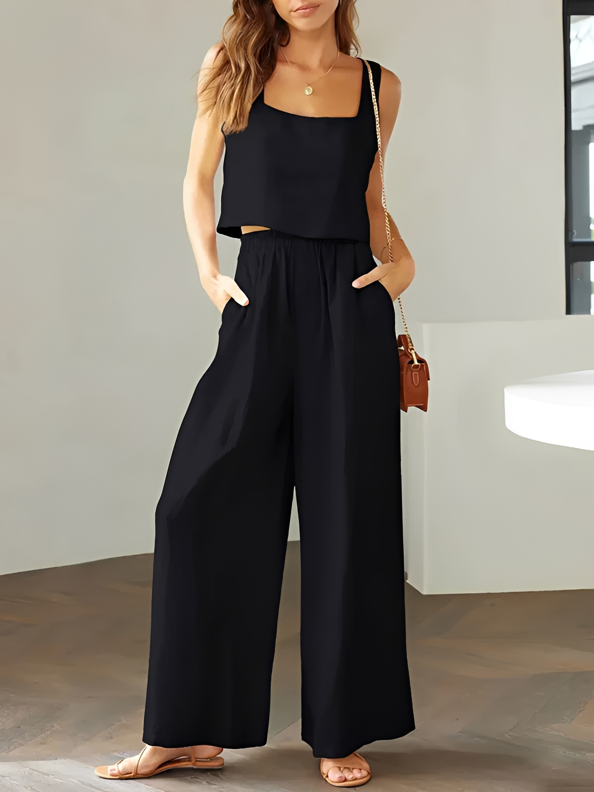 Pia - Entspanntes Set mit Eck-Ausschnitt Tops und Hosen