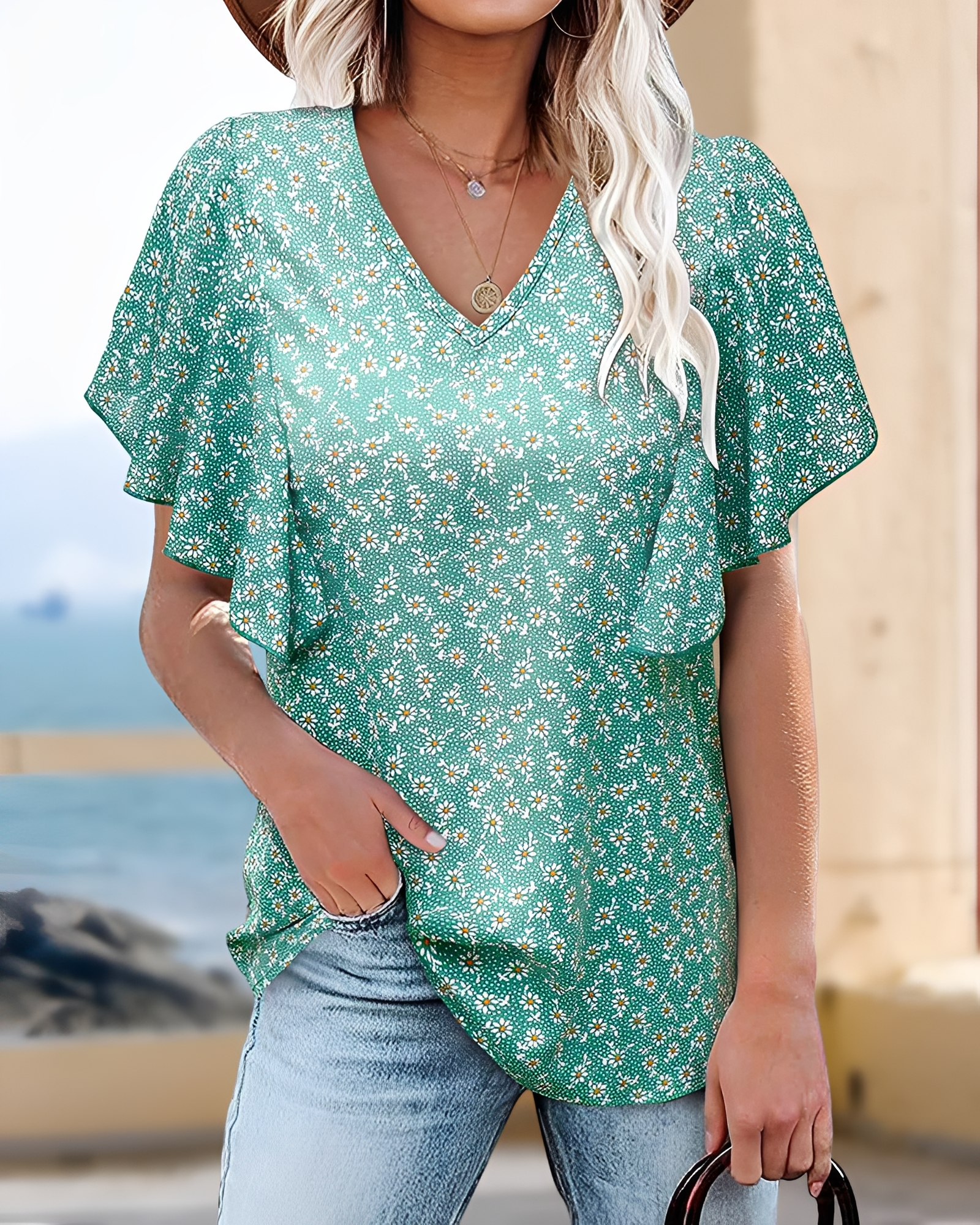 Eleri - Trendige Bluse mit V-Ausschnitt