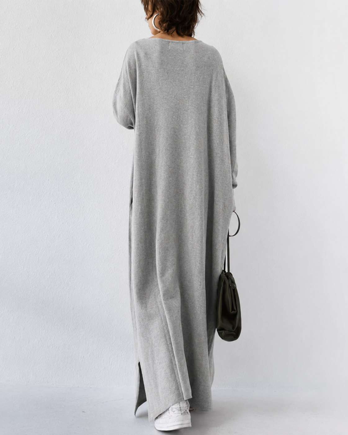Shacora - Locker geschnittenes Maxikleid mit V-Ausschnitt