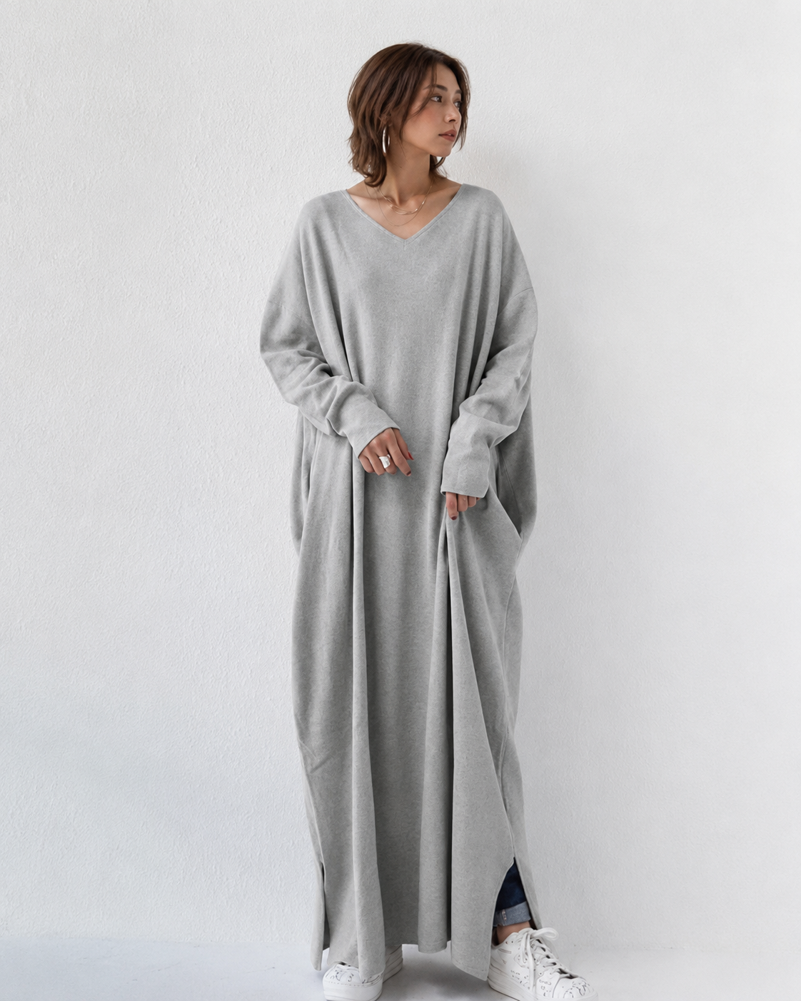 Shacora - Locker geschnittenes Maxikleid mit V-Ausschnitt