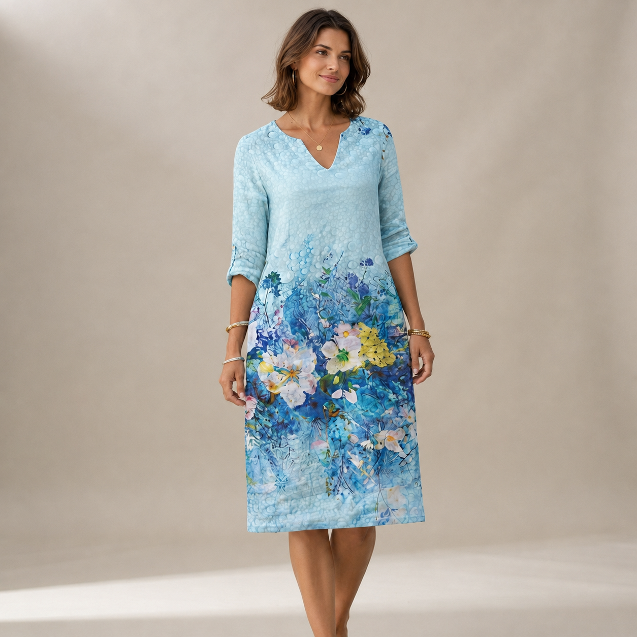 Ninna - Stilvolles und figurbetontes V-Ausschnitt-Kleid