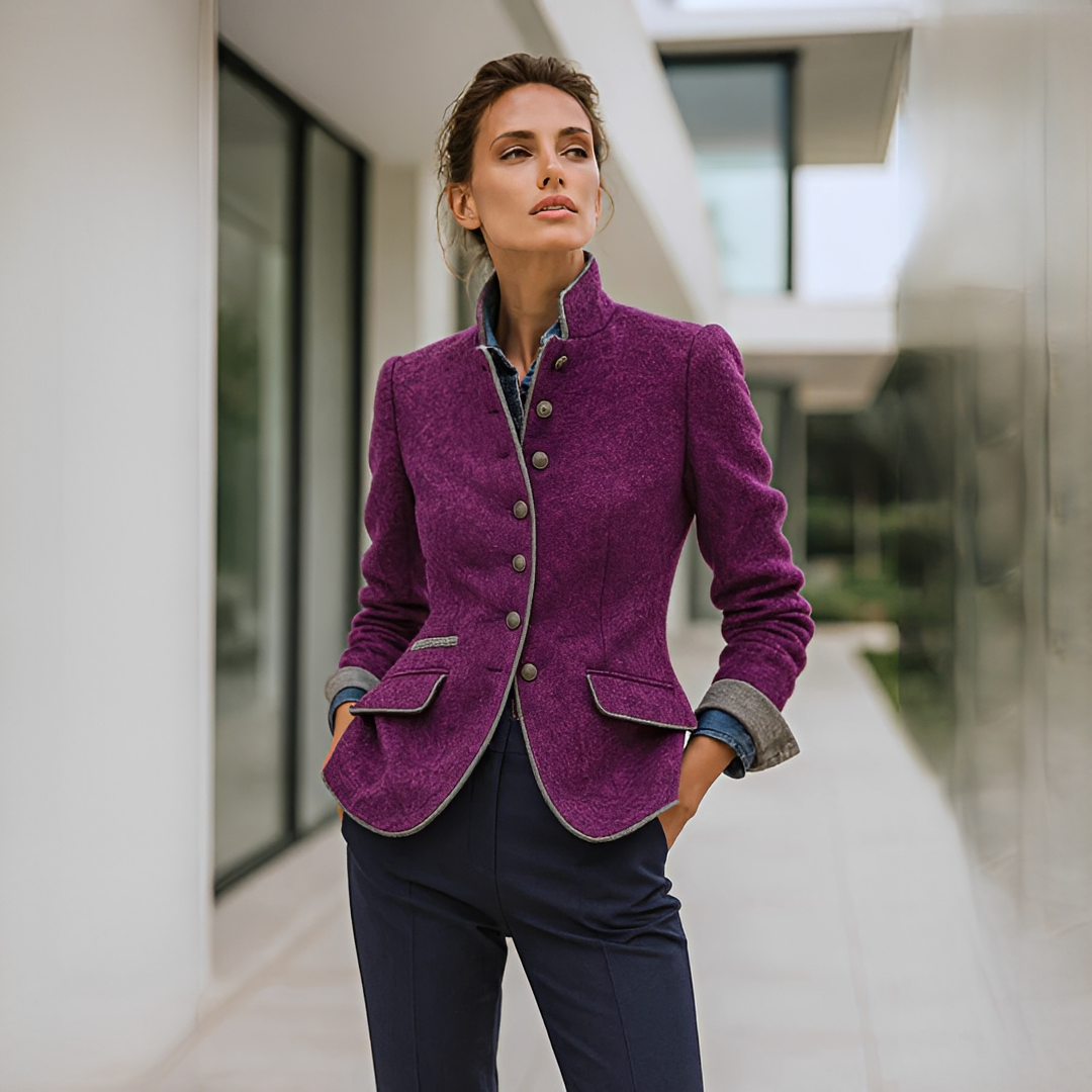 Valerie - Modische Jacke mit hohem Kragen