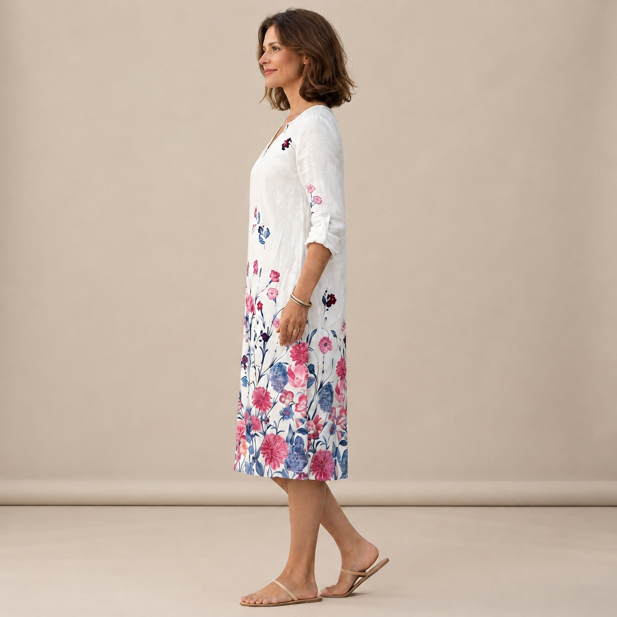 Ninna - Stilvolles und figurbetontes V-Ausschnitt-Kleid