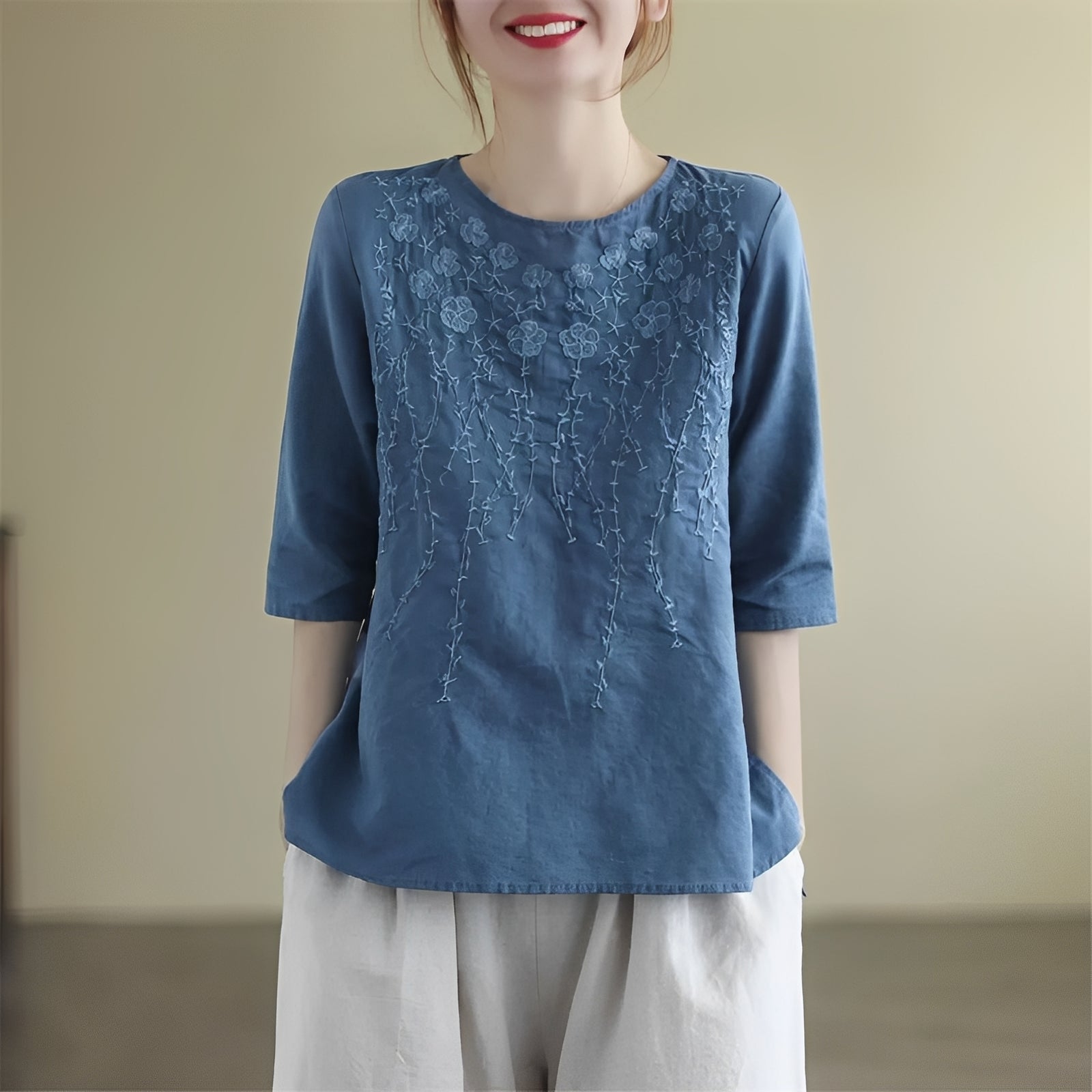 Amelia - Elegante bestickte Kurzarm-Blusen für Damen
