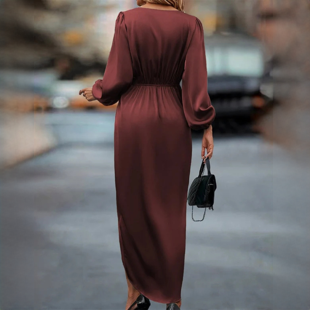 Leona - Modisches Kleid mit langen Ärmeln