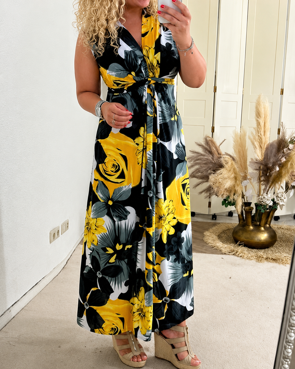 Katrina - Stilvolles ärmelloses Kleid mit Blumenprint