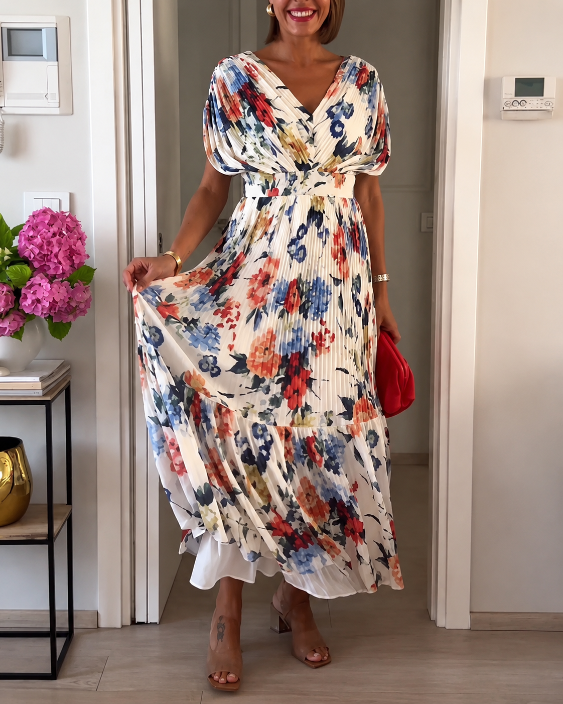 Sharon - Stilvolles Kleid mit Falten und Blumenmuster
