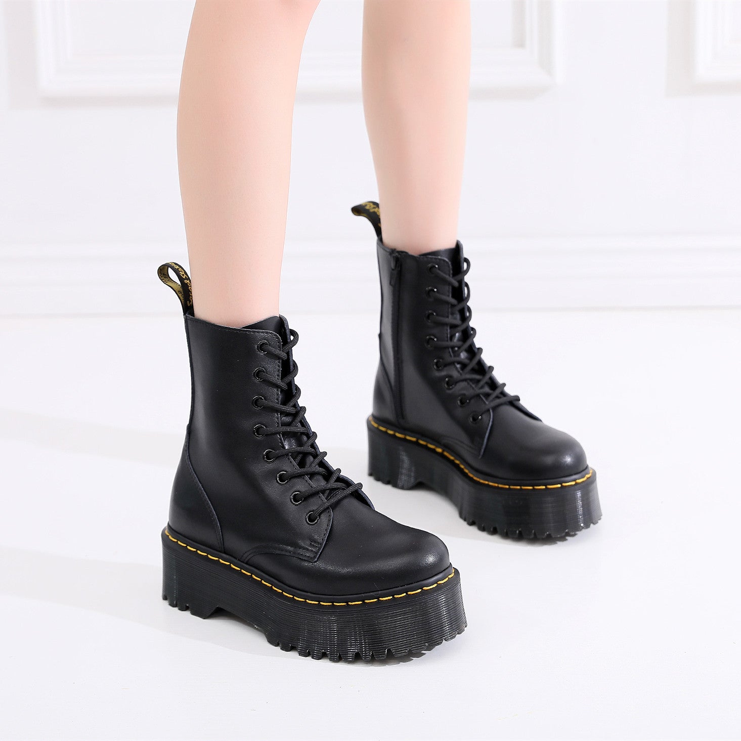 Miriam - Modische Damenstiefel mit dicker Sohle