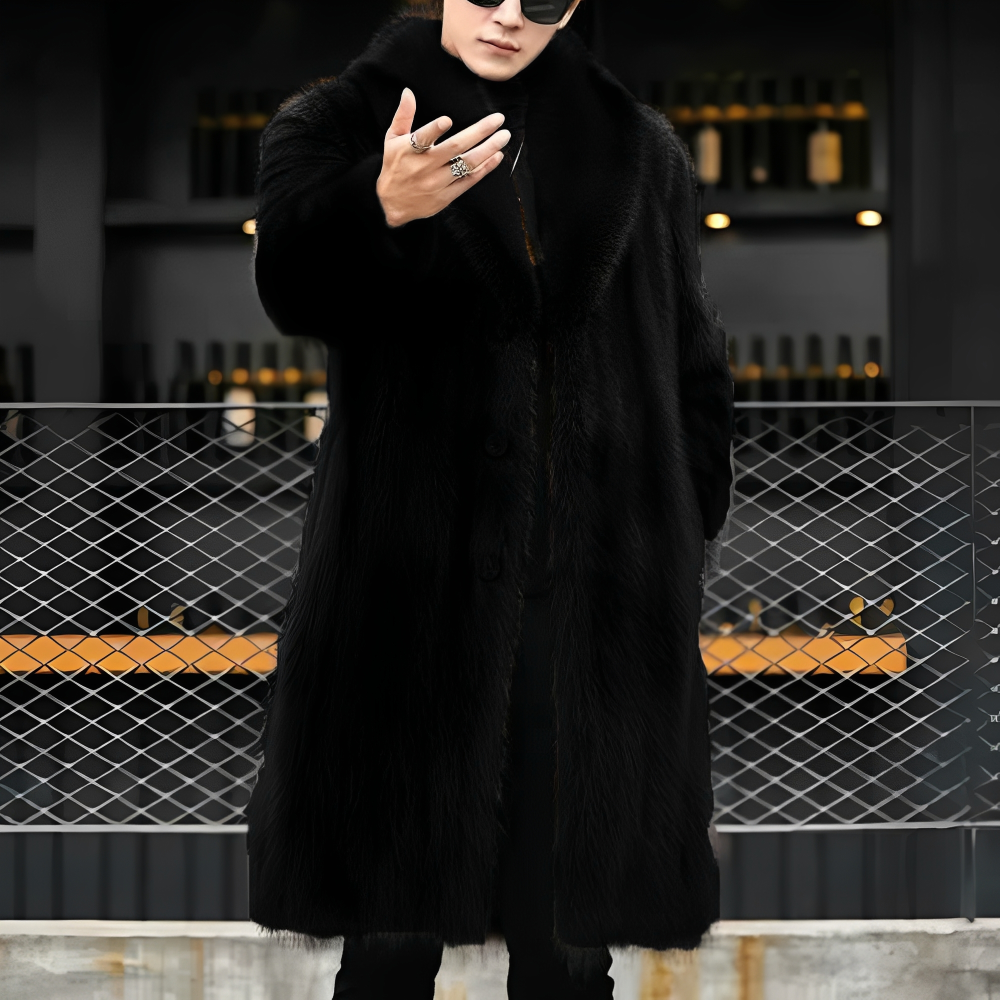 Matteo - Eleganter langer Herrenmantel mit Fell