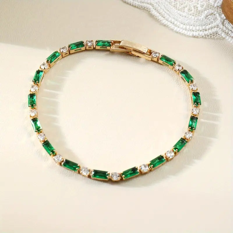 Miralyn – Stilvolles Goldenes Armband