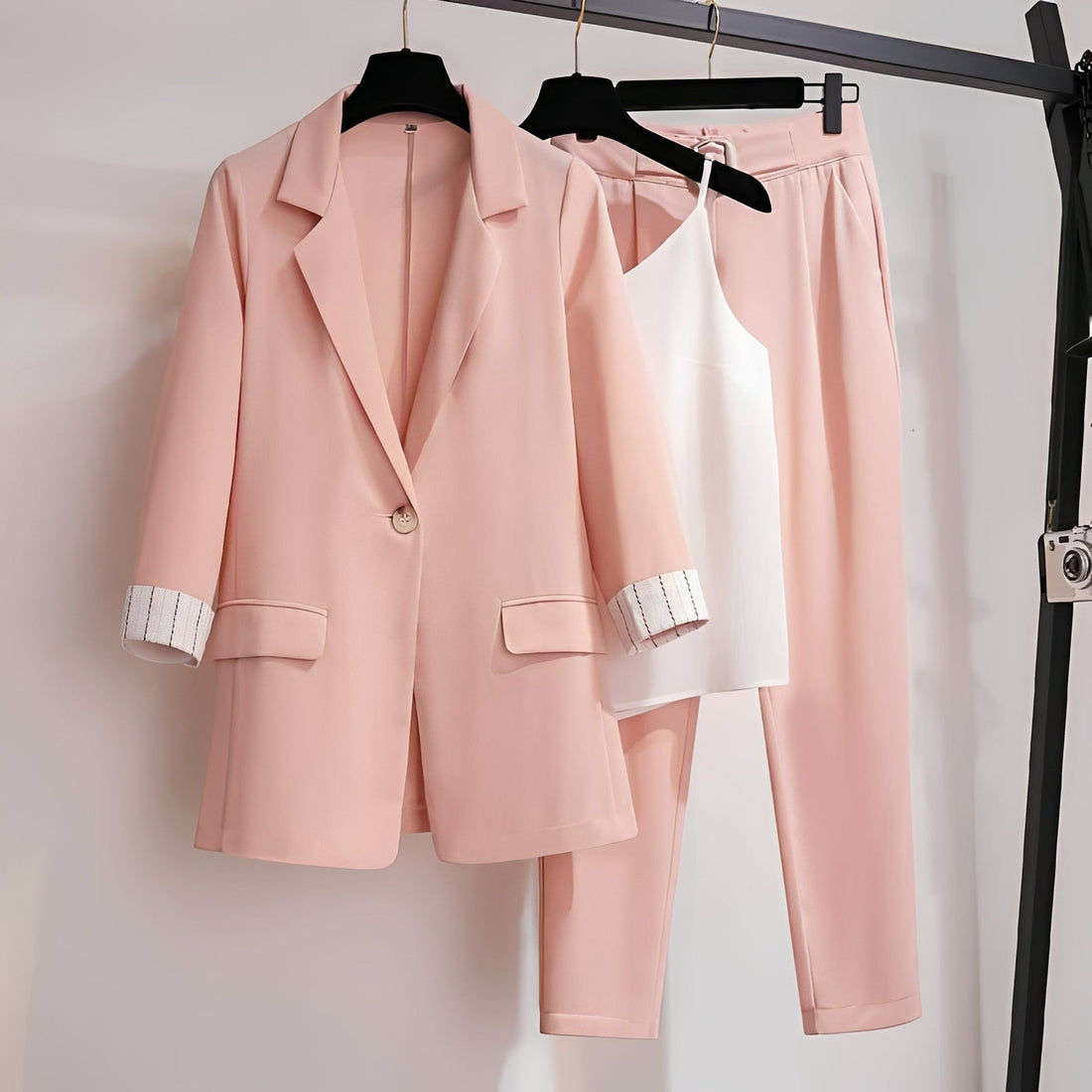 Paula - elegantes dreiteiliges Blazer-Set für Damen