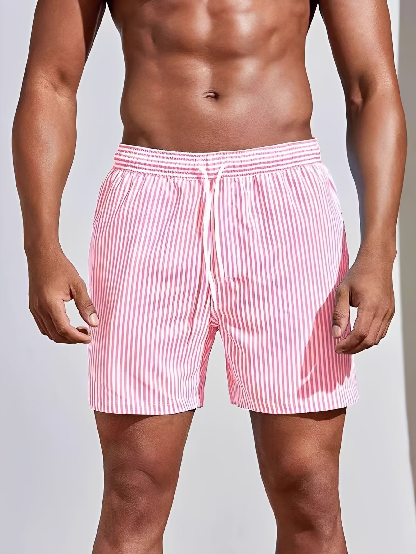 Reuben - Gestreifte und schnelltrocknende Badeshorts