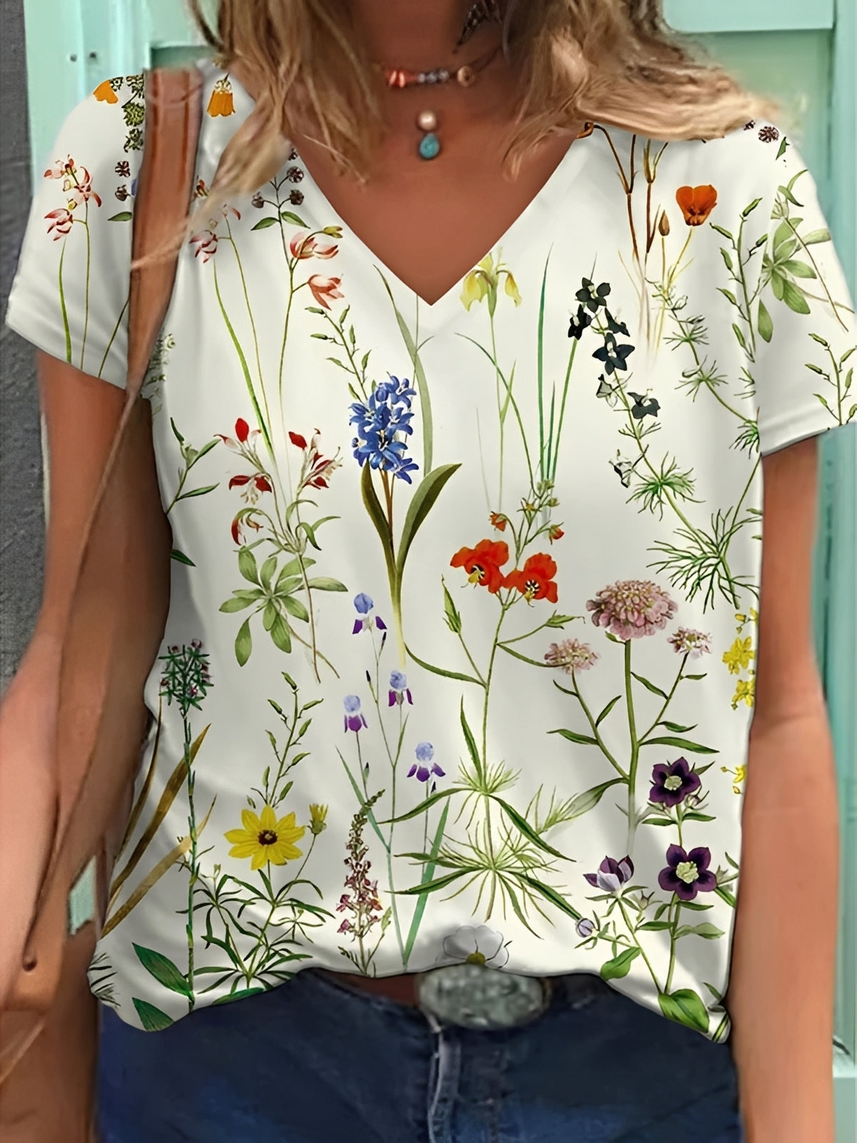 Niki - Elegantes Damenoberteil mit Blumenprint