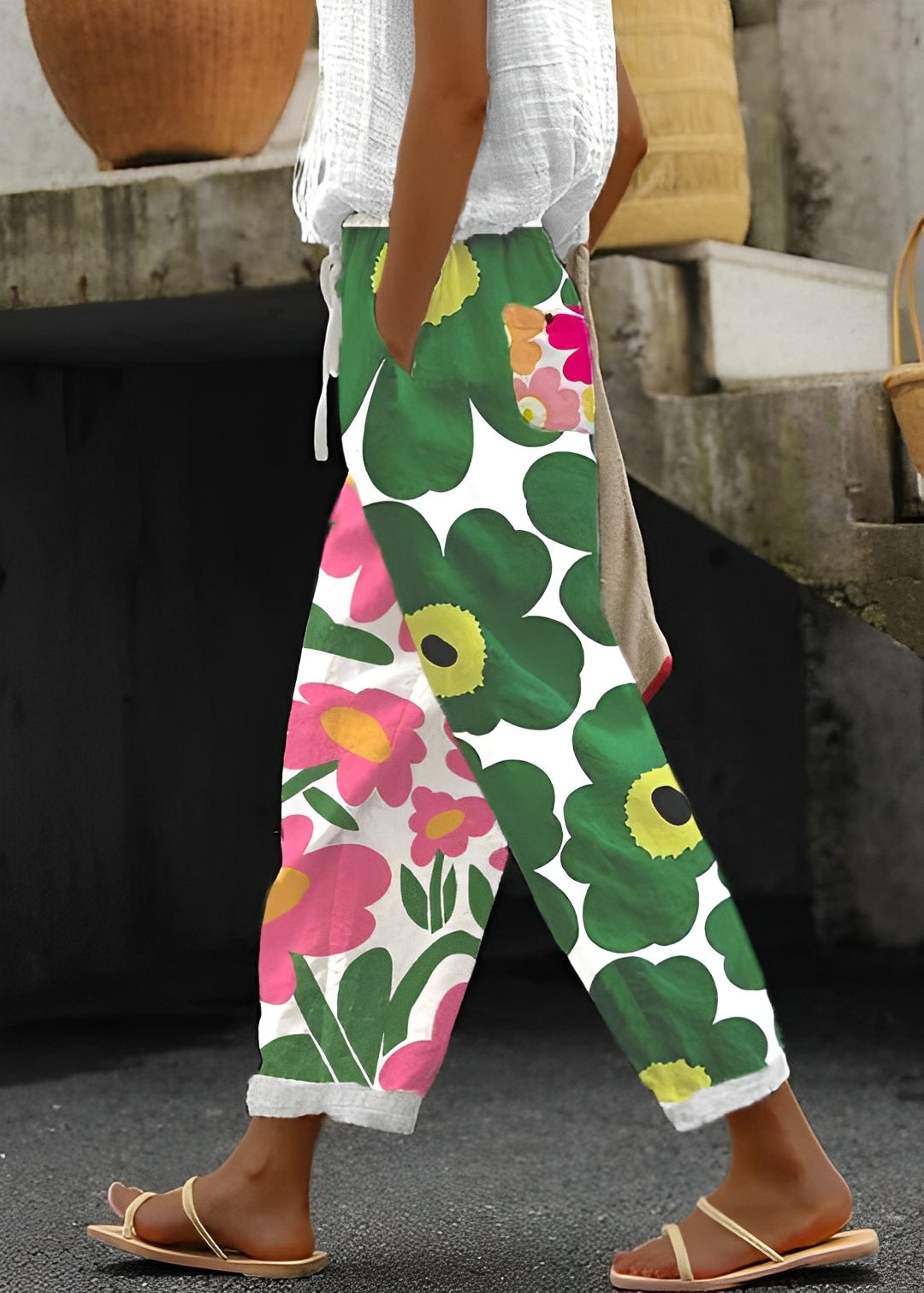 Catherina - Weite Hose mit Blumenprint für Damen