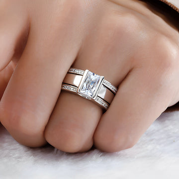 Vivienne – Vintage-Ring mit eingebettetem Kristall