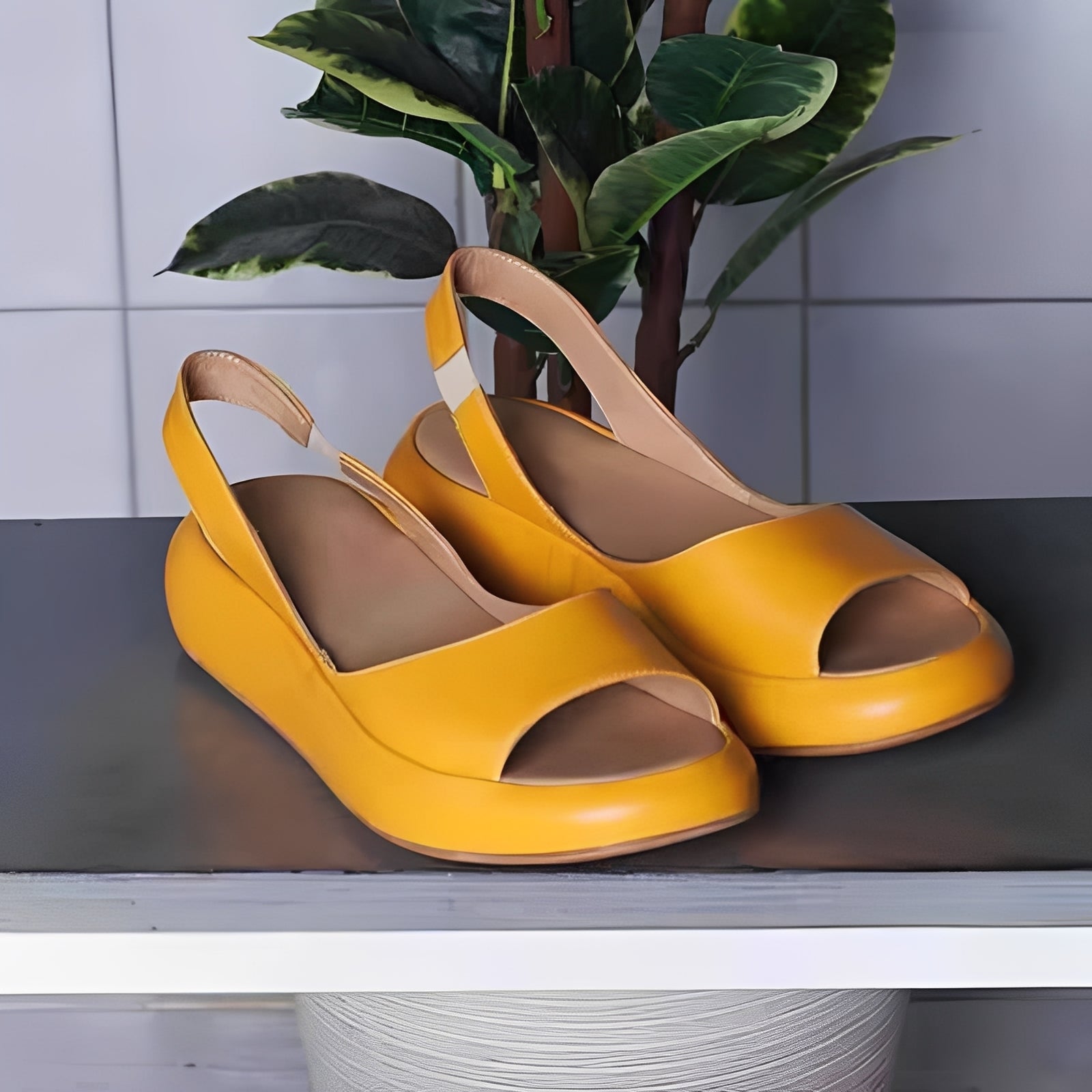 Martha - Elegante offene Sandalen