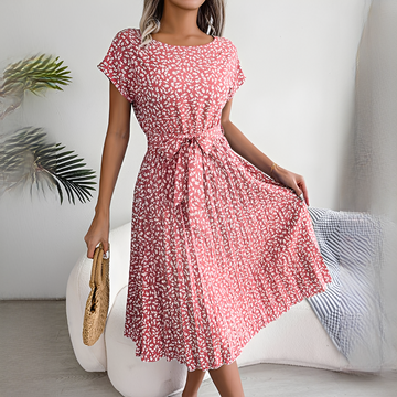 Lyka - Modisches Sommerkleid mit kurzen Ärmeln für Damen