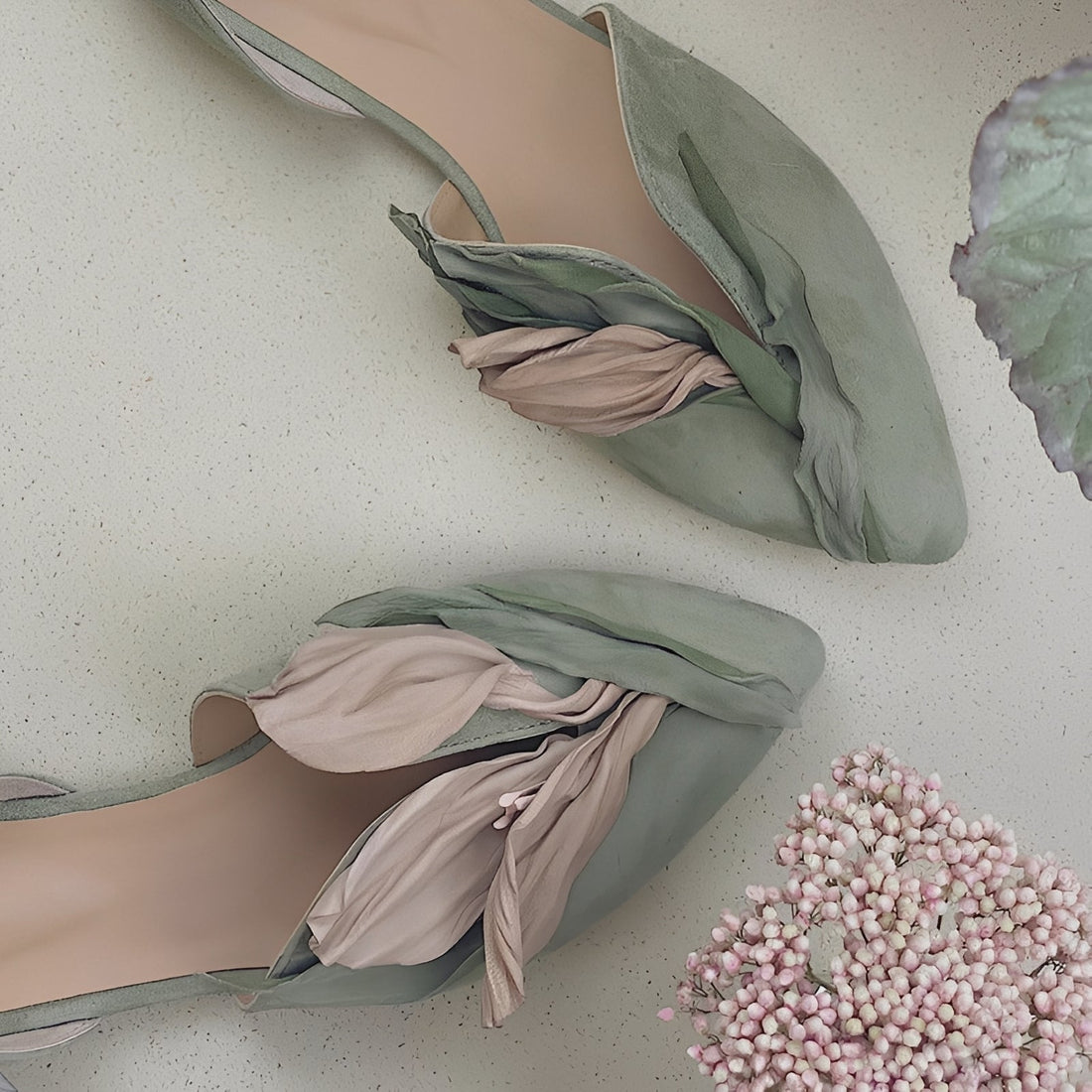 Jennifer - Stylische flache Damenschuhe mit Blumenmuster