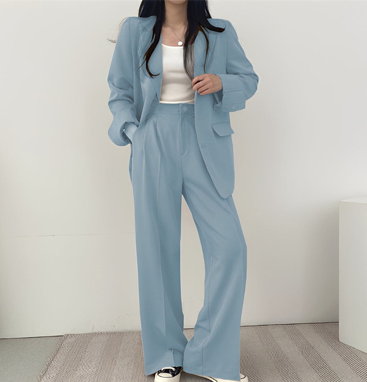 Camilla - Eleganter, locker geschnittener Anzug