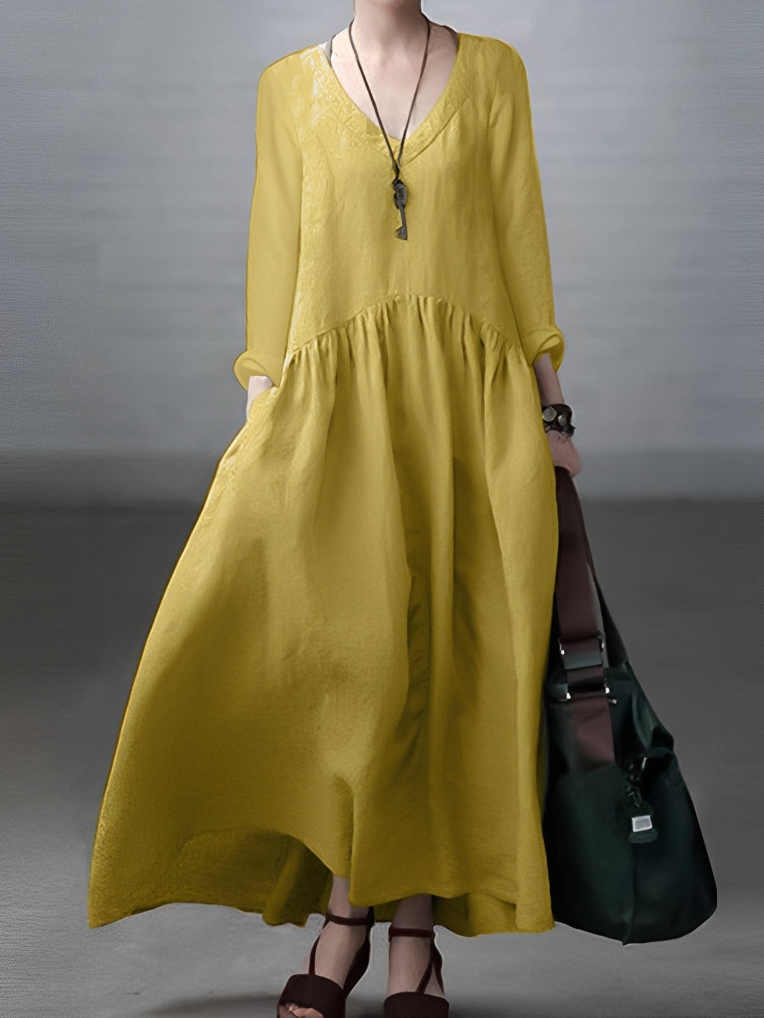 Lindy - Legeres, gemütliches Damenkleid mit V-Ausschnitt