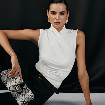 Mireya - Elegantes Top mit Kreuzkragen