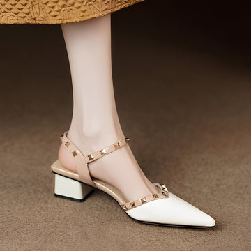 Carla - Elegante spitze Absätze