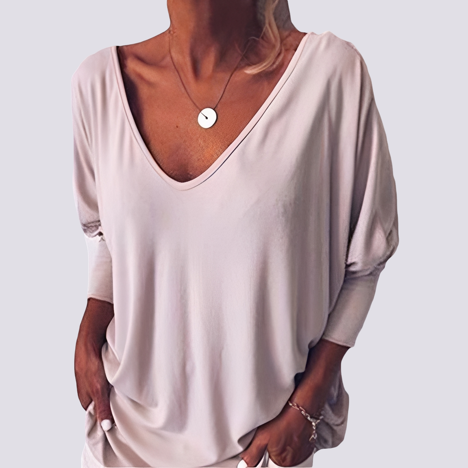 Bernice - Elegantes Top mit Knöpfen am Rücken