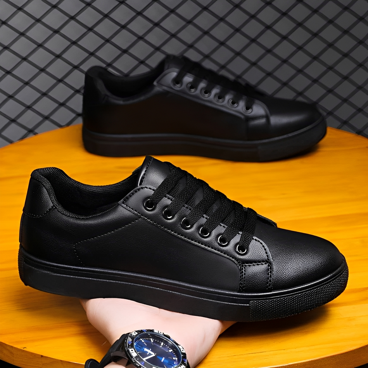 Nicholas - Trendige Schnür-Sneaker