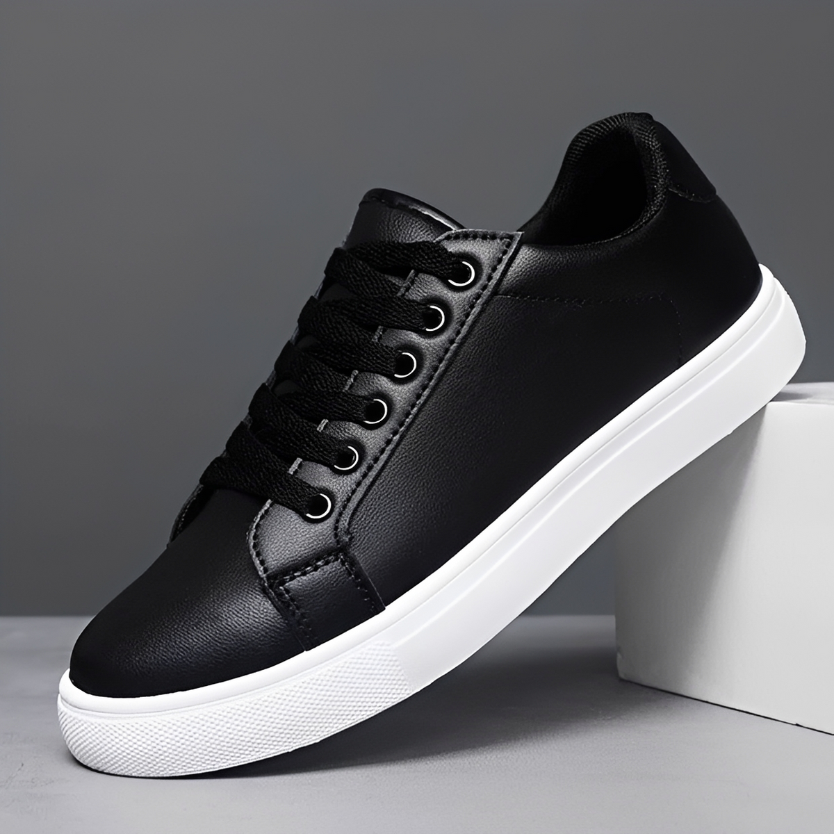 Nicholas - Trendige Schnür-Sneaker