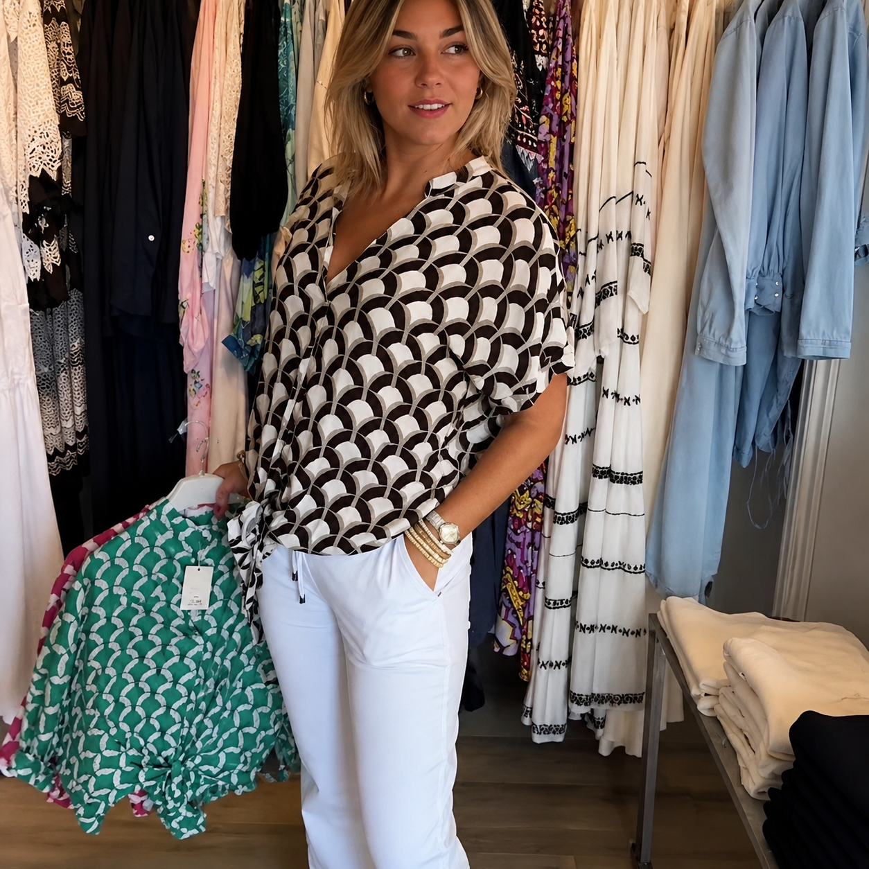 Leona - Schickes Oberteil mit Muster für Damen
