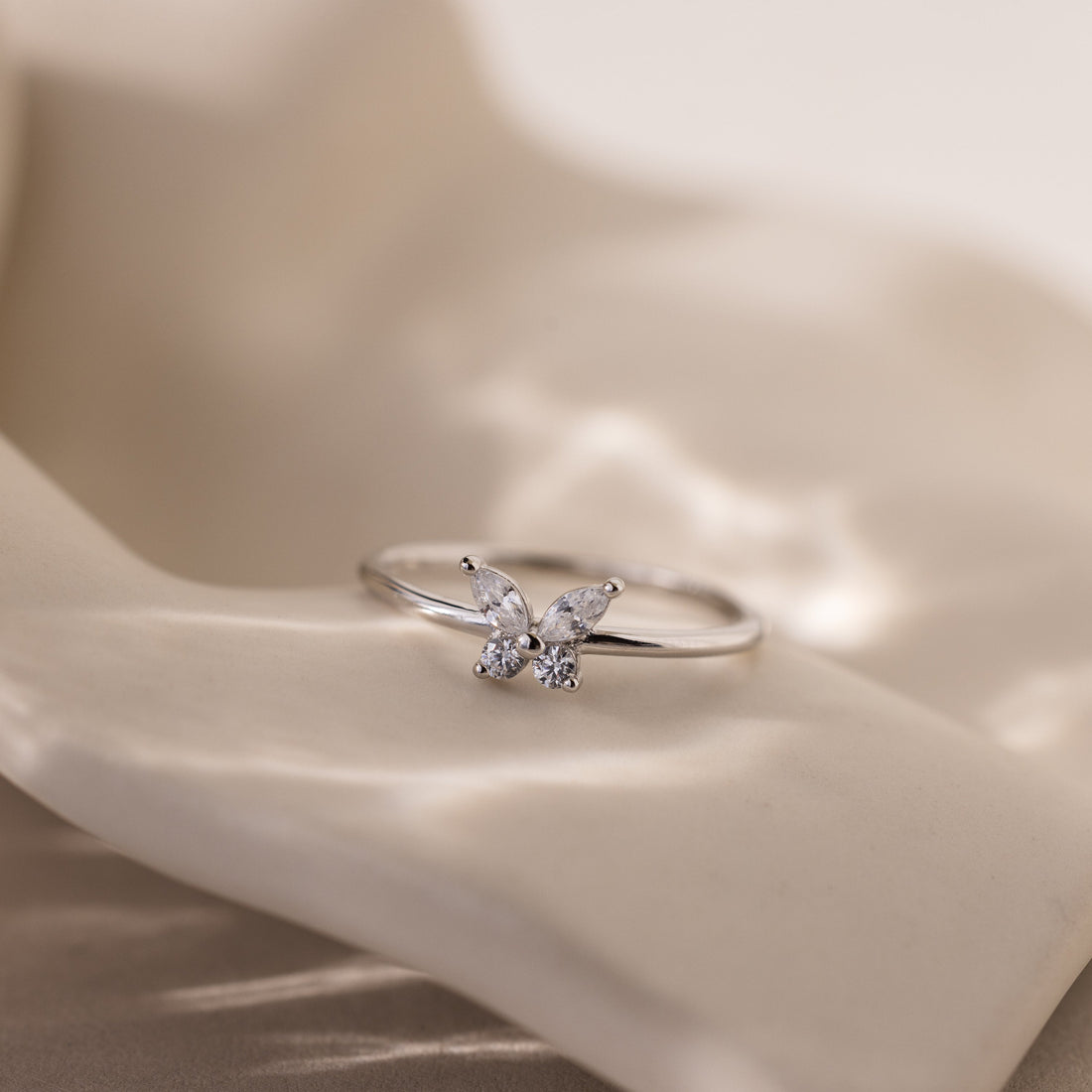 Schmetterling – Eleganter Diamantring