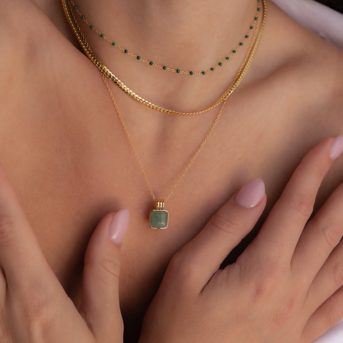 Jade-Halskette mit Anhänger - Strahlende Jade-Halskette