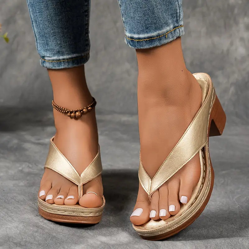Marilyn - Ansprechende Damen Sandalen mit Absatz