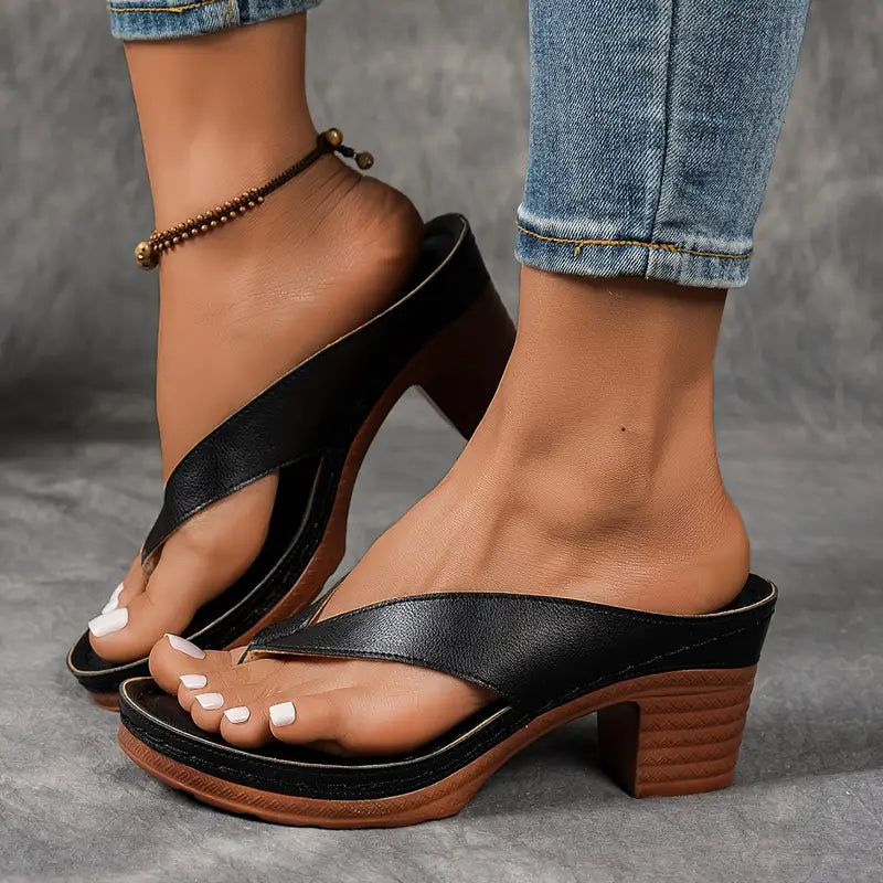 Marilyn - Ansprechende Damen Sandalen mit Absatz