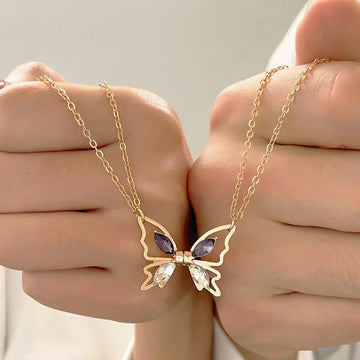 April – Magnetischer Schmetterlingshalsreifen in Gold