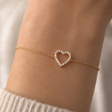 Goldenes Herzarmband mit offenem Design