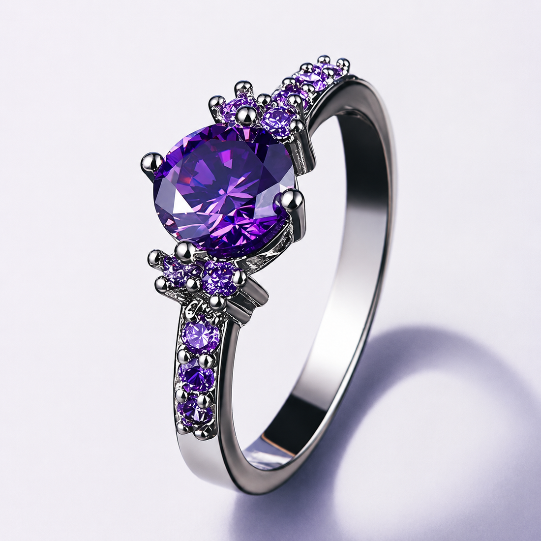Coralie – Ring mit lilafarbenem Amethyst