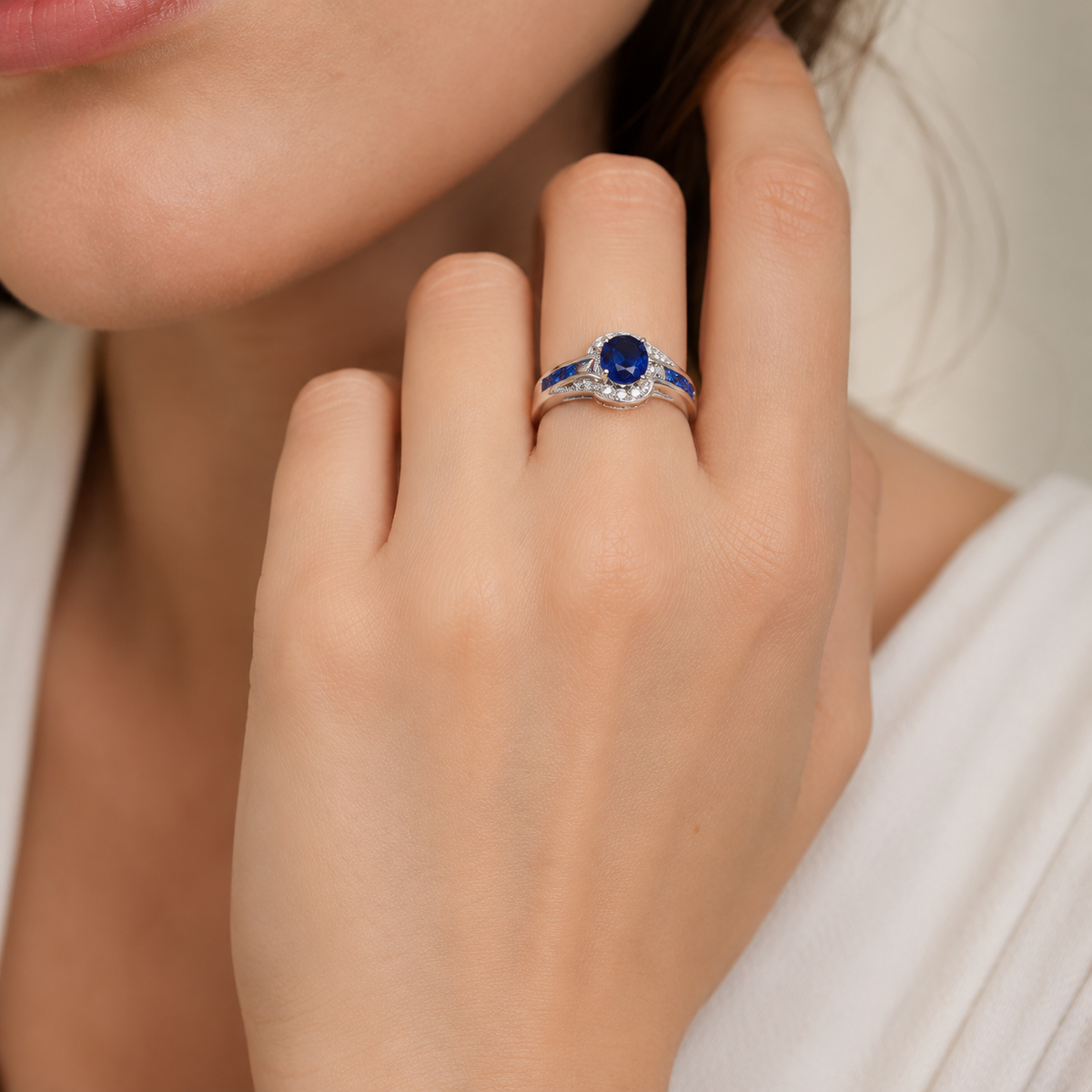 Diane – Ring mit blauen Stein