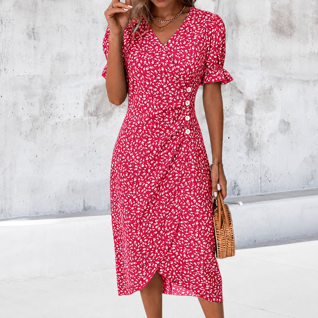 Gabriella - Elegantes Kleid mit Blumen und asymmetrischem Schnitt