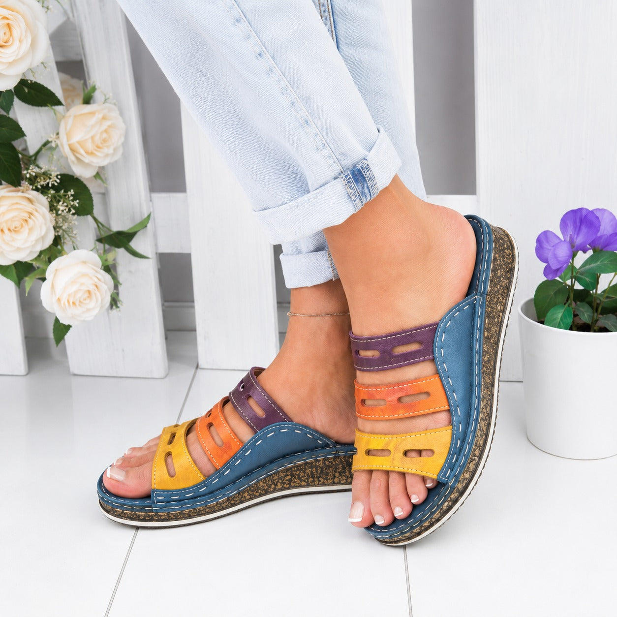 Christina - Farbenfrohe Freizeitsandalen