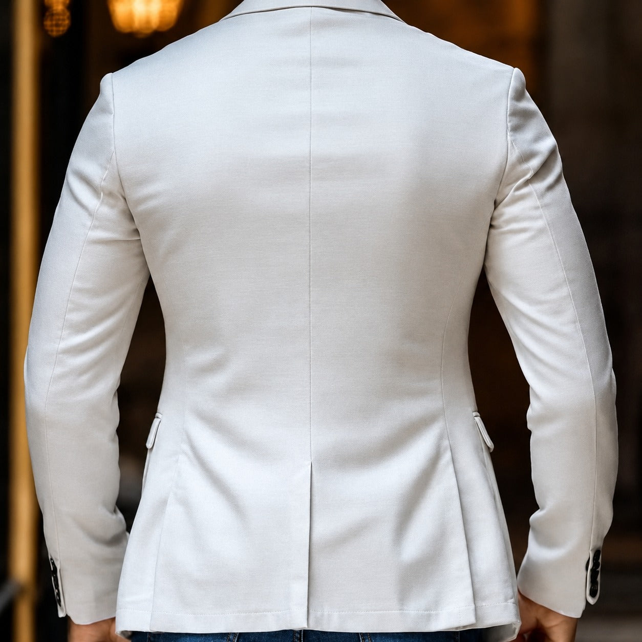 Loui - Stilsicherer Blazer mit Revers und zwei Knöpfen