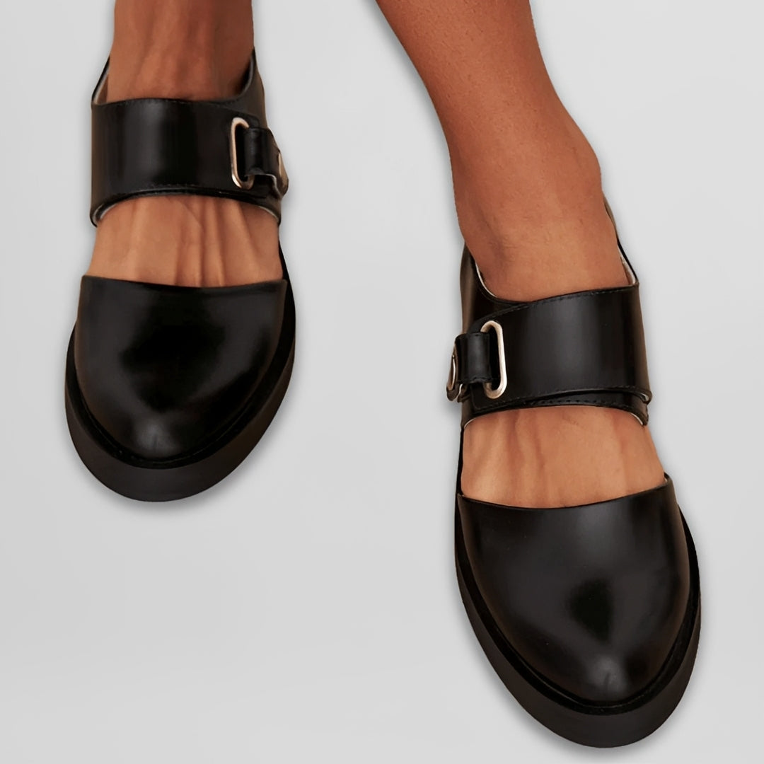Mya - Komfortable Schuhe mit Riemen und kleinem Absatz