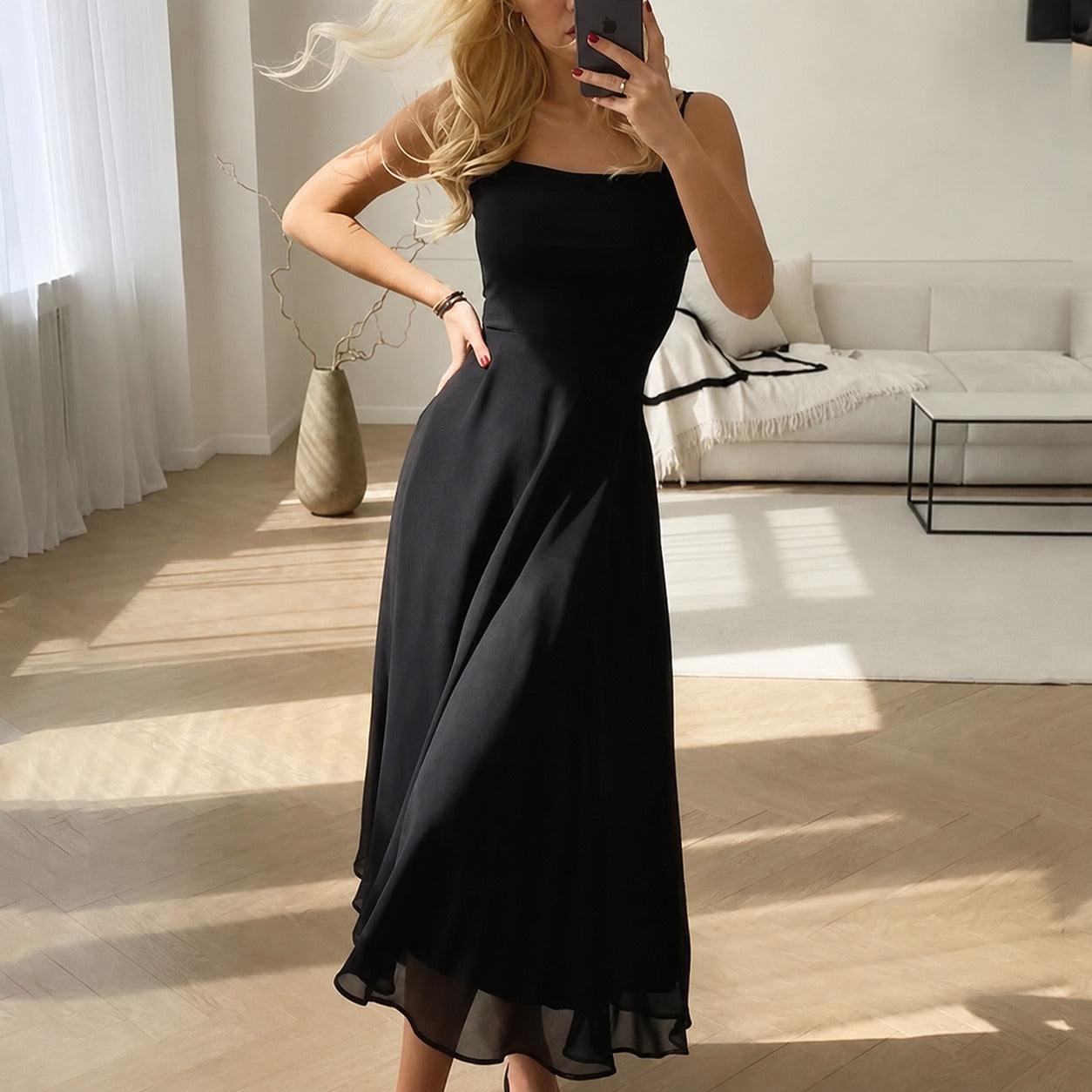 Eva - Stilvolles Kleid ohne Ärmel