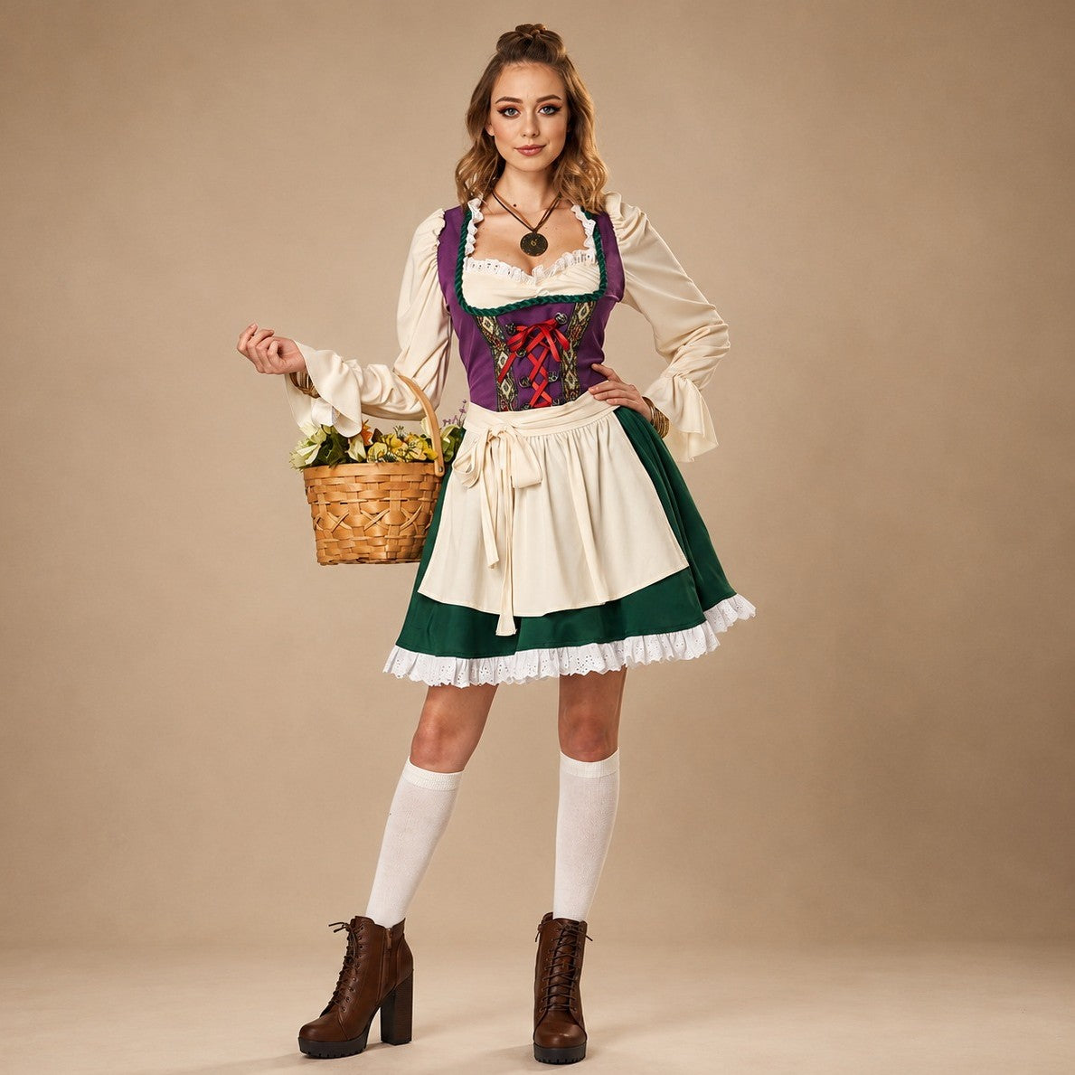 Eleanor - Ethnisch inspiriertes Oktoberfest-Kleid mit langen Ärmeln