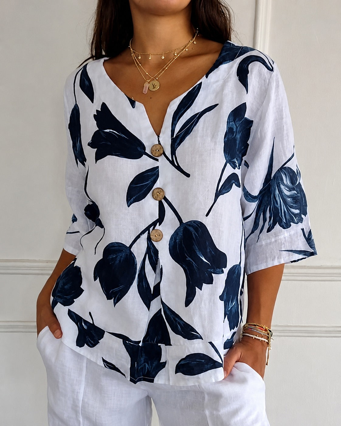 Chiara - Elegante Blumenbluse