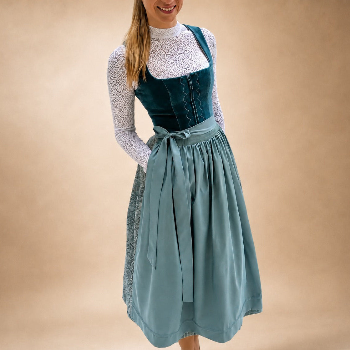 Eleni - Vintage Oktoberfest Dirndl