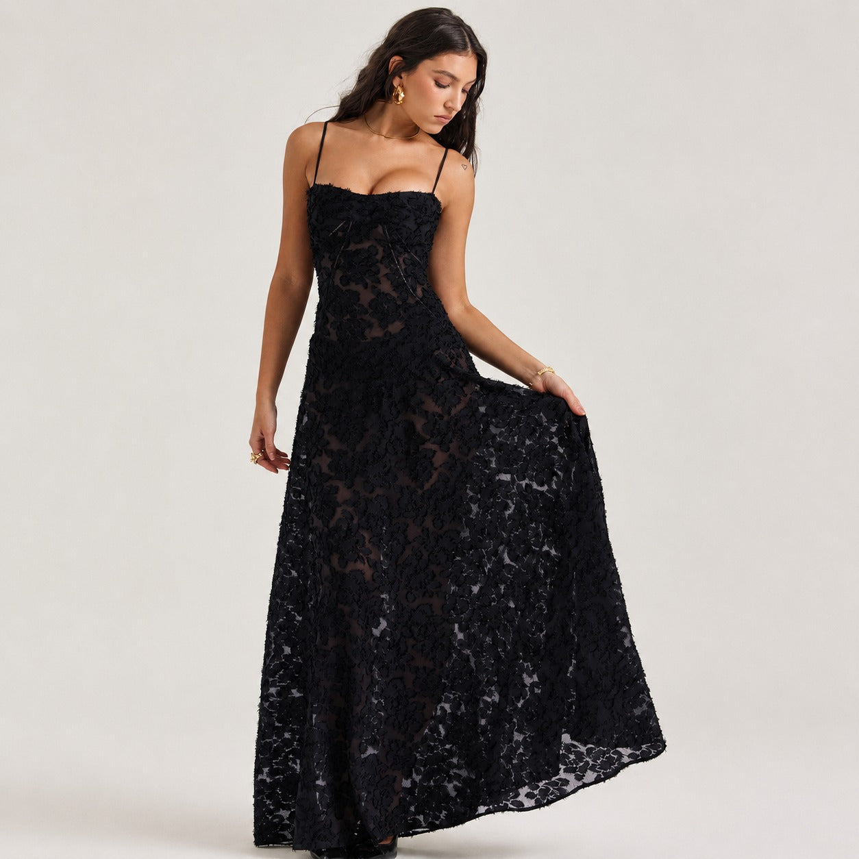 Jazmine - Elegantes, figurbetontes Maxikleid